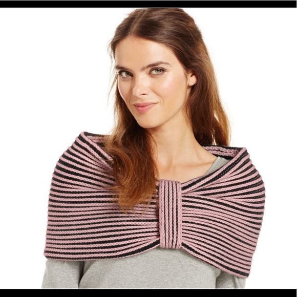 Kate Spade Neckwarmer - Picture 2 of 6